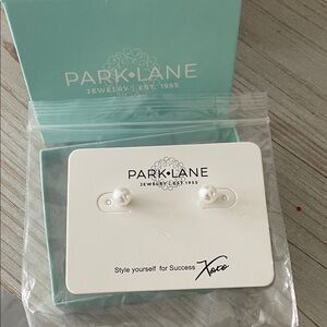 Park Lane Classic White Pearl Earrings